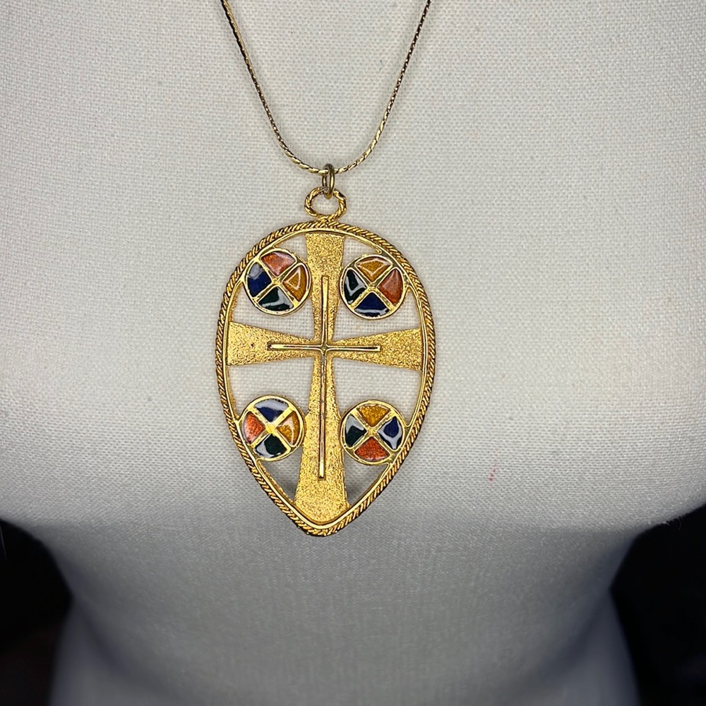 Necklace - Picture 2 of 4